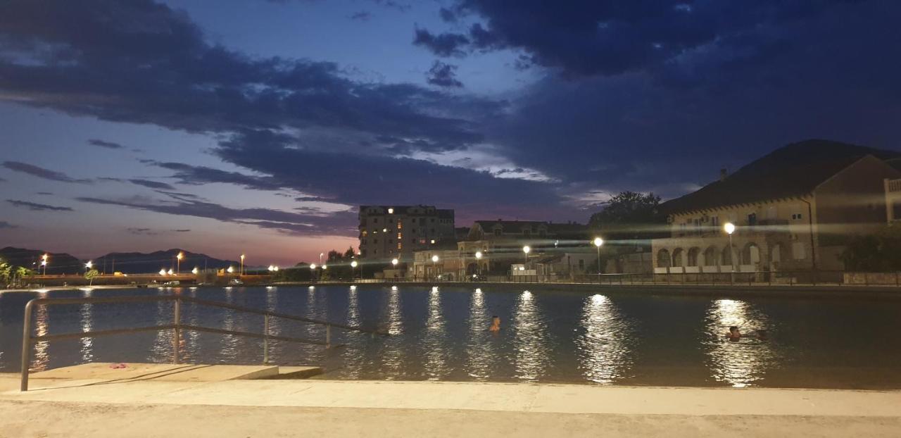Apartman Srna Trebinje Zewnętrze zdjęcie